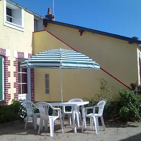 La Maison Jaune Proche Et Marche Avec Wifi Pornichet